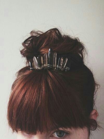 Coronas y broches de cuarzo - 6