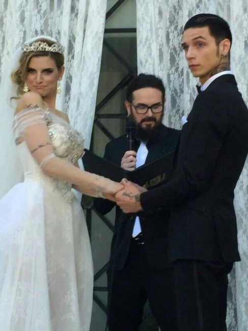 Boda de andy biersack 💜 - 2