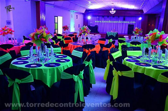  Boda neón - 10
