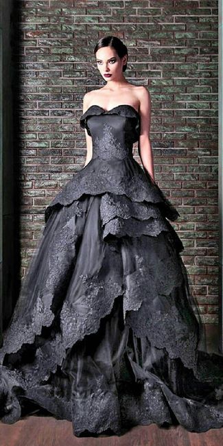  Vestidos de novia con aires goticos 💚 - 2