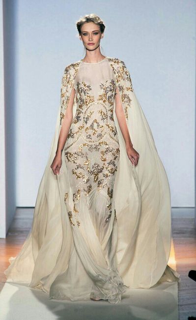  Vestidos con capa 💚 - 16
