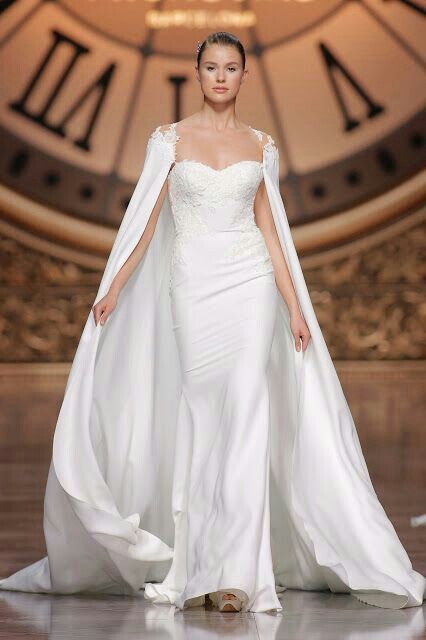  Vestidos con capa 💚 - 22
