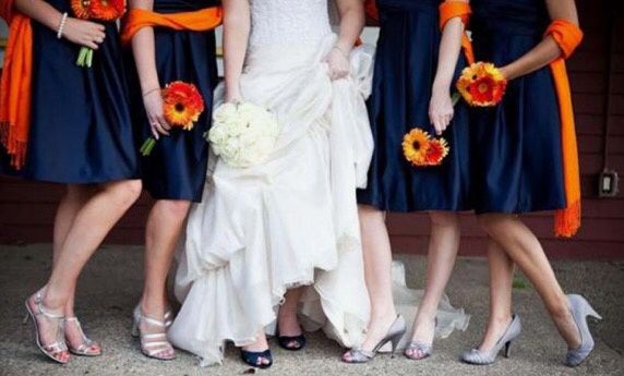 Combinaciones de colores en azul marino y salmón - 3