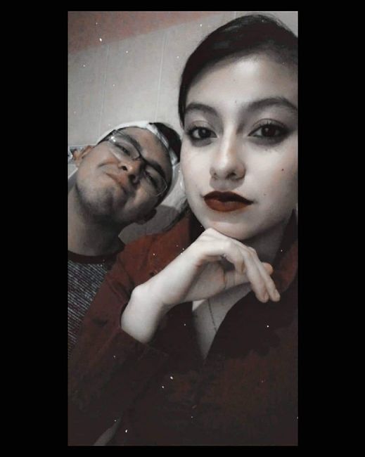Reto con regalo: Sube una foto con tu pareja🎁 - 1