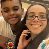 Lucero reta a los novios de la comunidad a Subir una foto chistosa de ellos juntos - 1