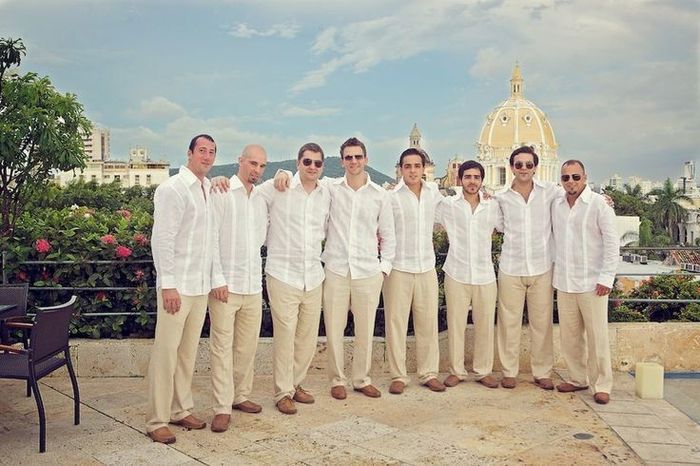 Trajes de lino para el novio 🕶🌊🌴 12