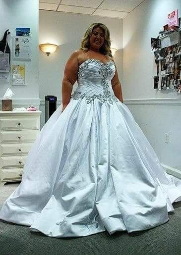 Novias curvy ❤️ - 11
