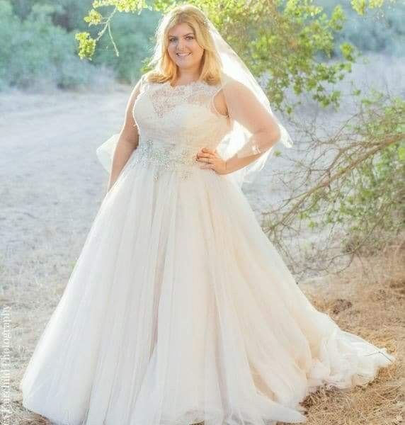 Novias curvy ❤️ - 22