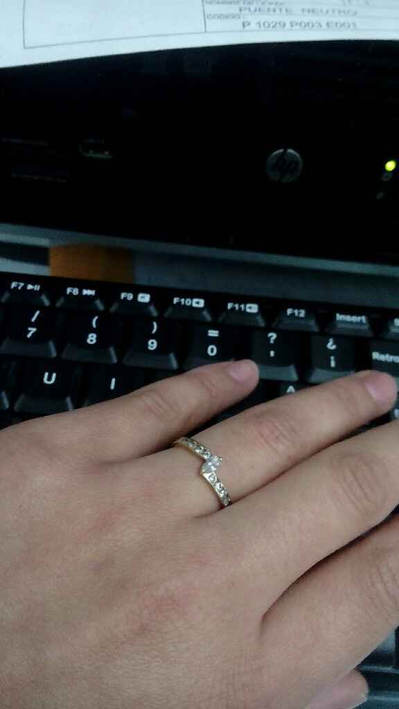 ¿cómo es su anillo de compromiso? - 1