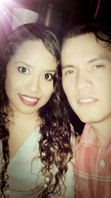 Sube una foto con tu pareja - 1