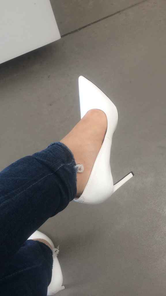 Mis 3 zapatillas!!!  👠👣👰 - 6
