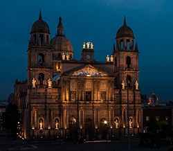 DE NOCHE