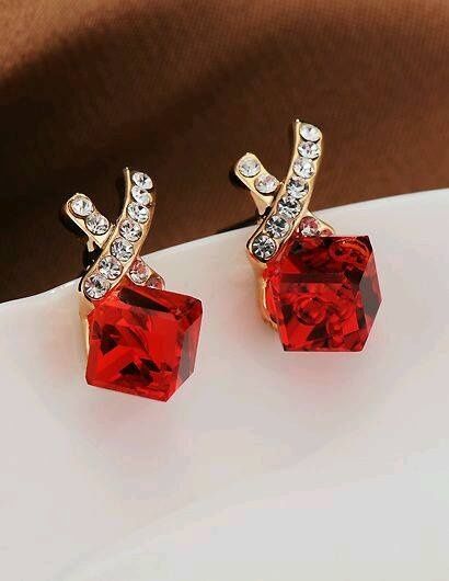 Aretes