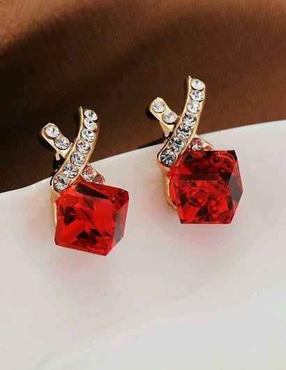 Aretes