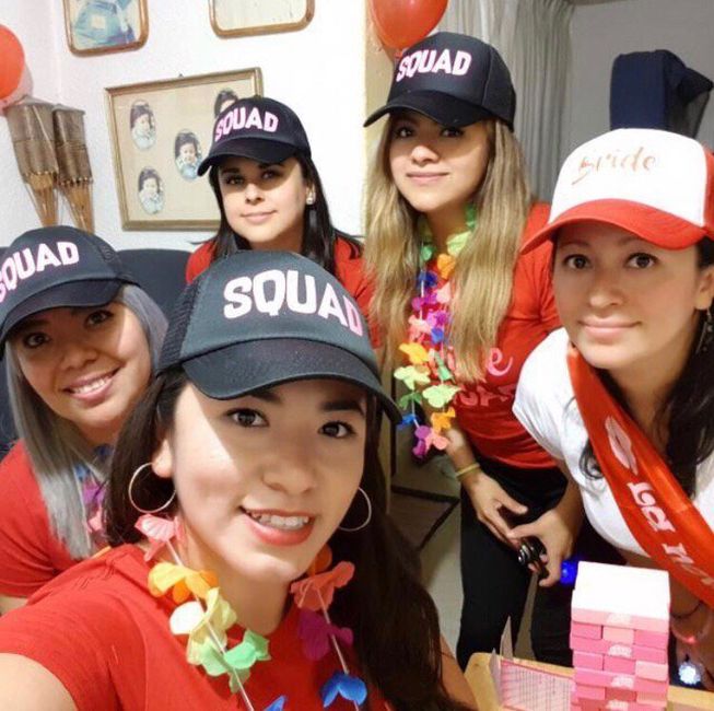 Segunda despedida!! Pijamada, juegos y entrega de cajitas!! - 9