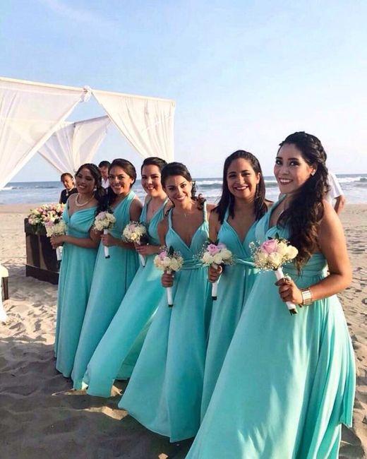 Combinación en colores blanco y aqua - 1