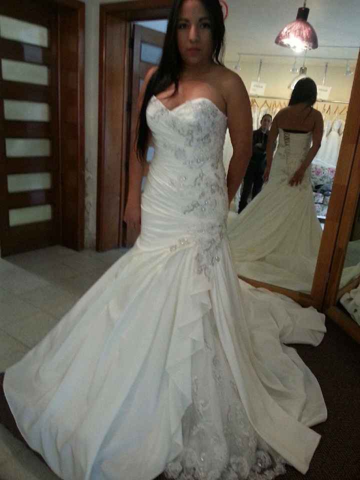 Los zapatos tambien dependen del vestido?? - 1