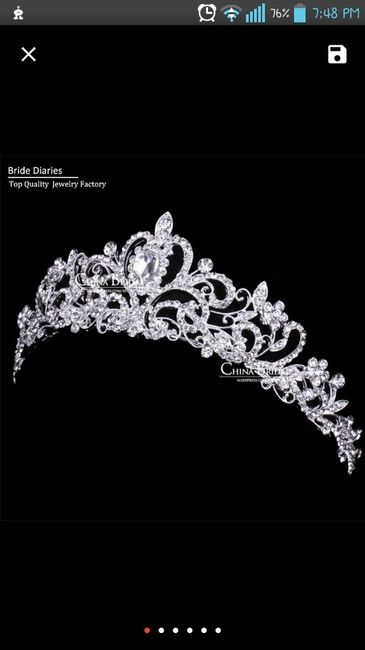 Mi coronita la que voy a usar en mi día  - 4