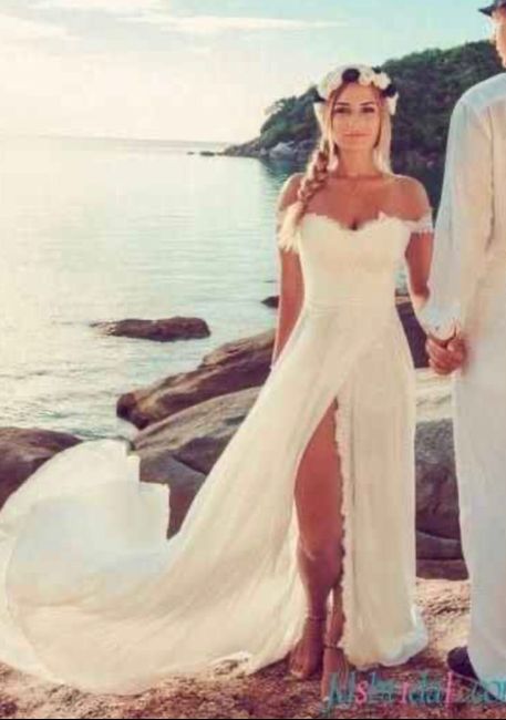 El vestido de novia ideal para una boda en la playa 30
