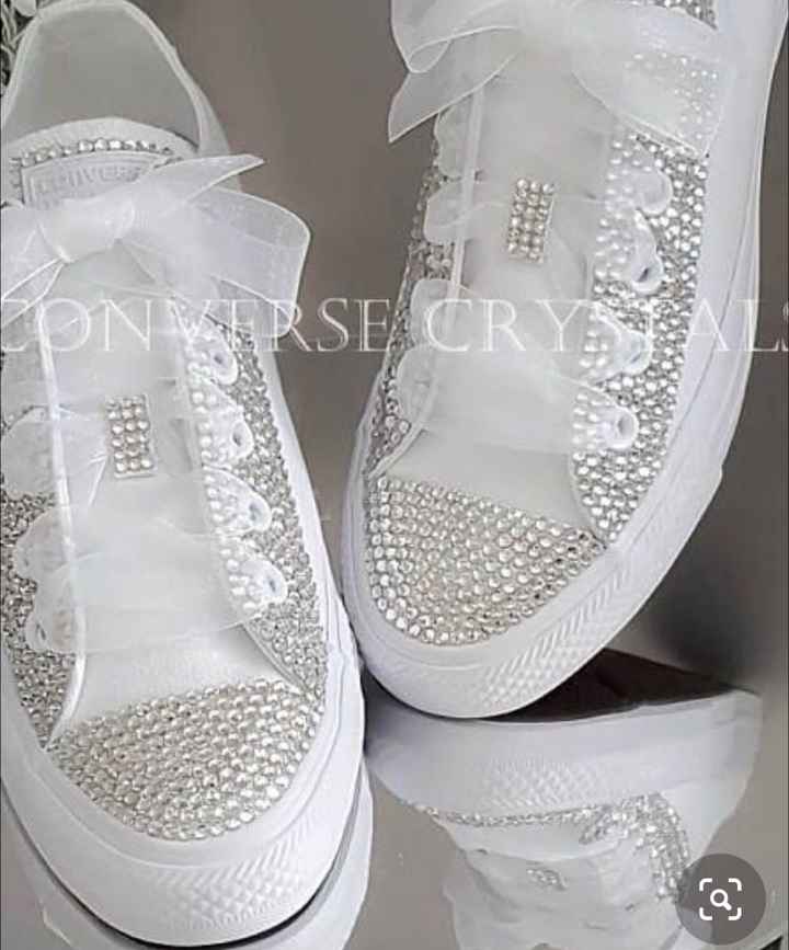 ¿Tenis con vestido de novia? - 1