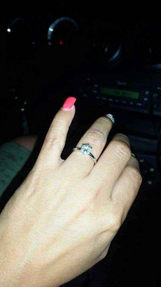 ¡Presuman sus bellos anillos! - 1