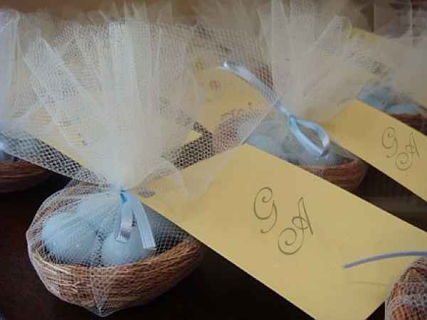 NIDOS CON ALMENDRAS 