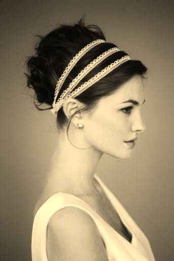 PEINADOS CON CABELLO RECOGIDO