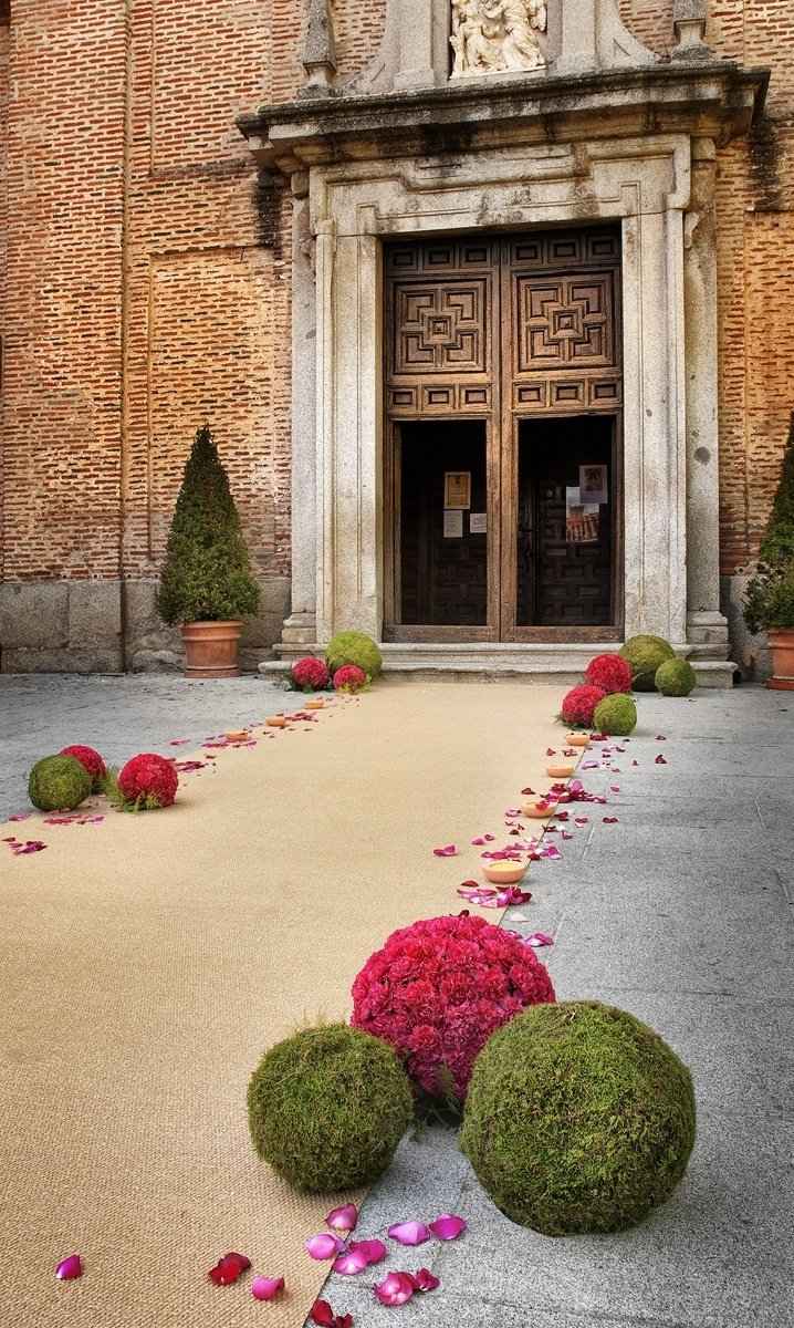 entrada de iglesia decoración
