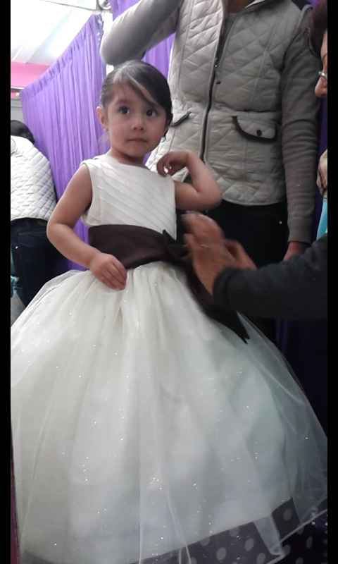 nuestra pajecita y su vestido
