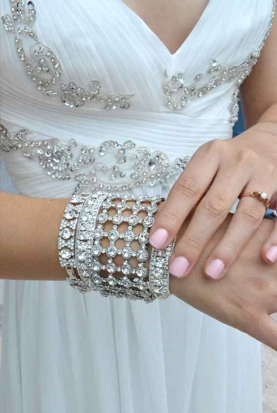 accesorios vestido pedreria