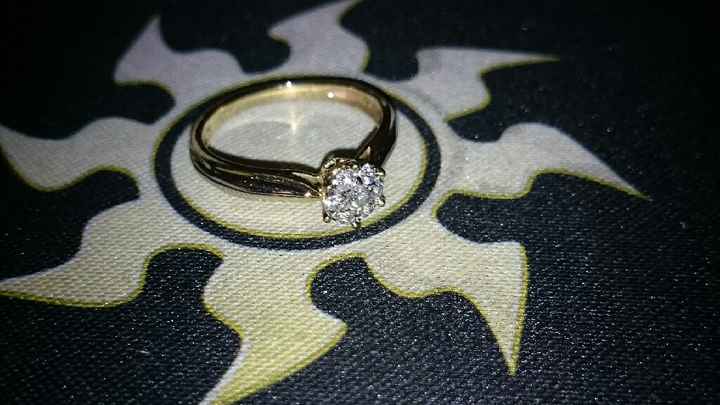 ¡Presuman sus bellos anillos! - 1