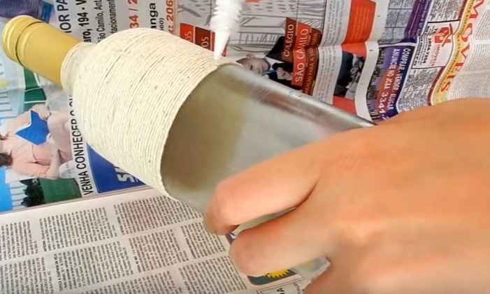 coloca resistol al final