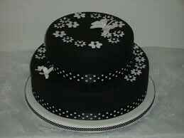 Pasteles con toques negros - 26