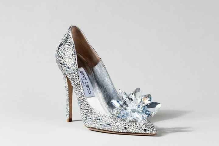 Cual de estos,  serían sus zapatos? - 7