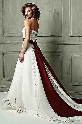 Boda en rojo "el vestido de novia" - 8