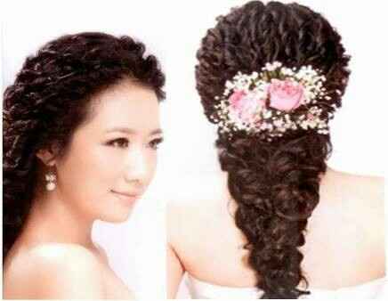 Peinados para novia, cabello rizado - 4