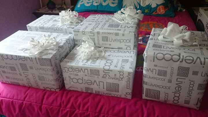 Nuestros primeros regalos aaah - 1