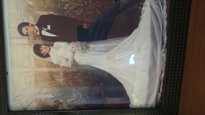 ¿Cómo era el vestido de novia de tu mamá? ¡Compártelo! - 1