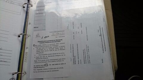 Hojas proporcionadas por mi iglesia y la iglesia donde nos casaremos con los requisitos de cada tram