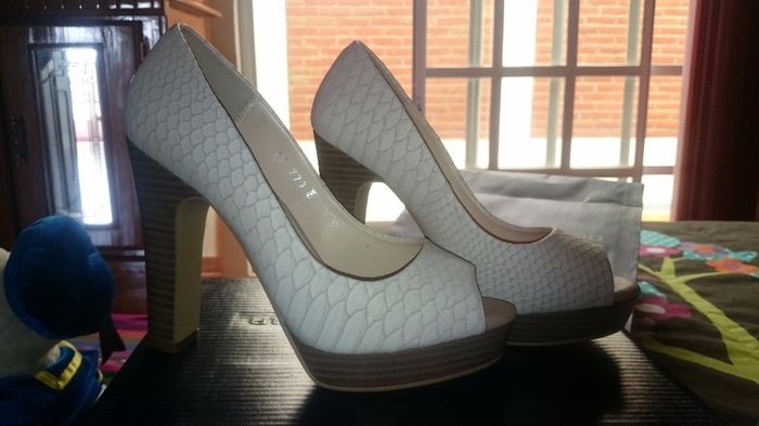 zapatos para el civil