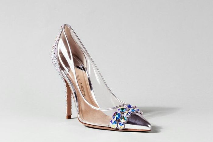 Cual de estos,  serían sus zapatos? - 16
