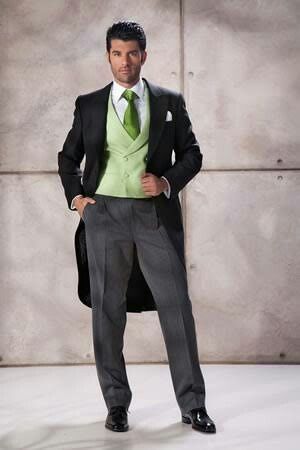 Traje del novio,  color verde - 5