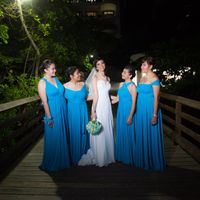 Sus 👭👭👭 de que color irán??👗 - 1