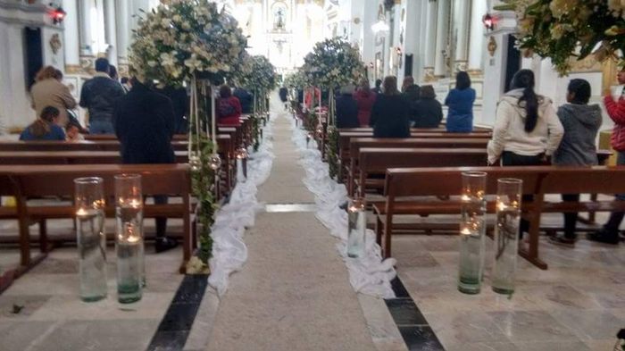 Brides ya tienen la decoración de la iglesia? - 1