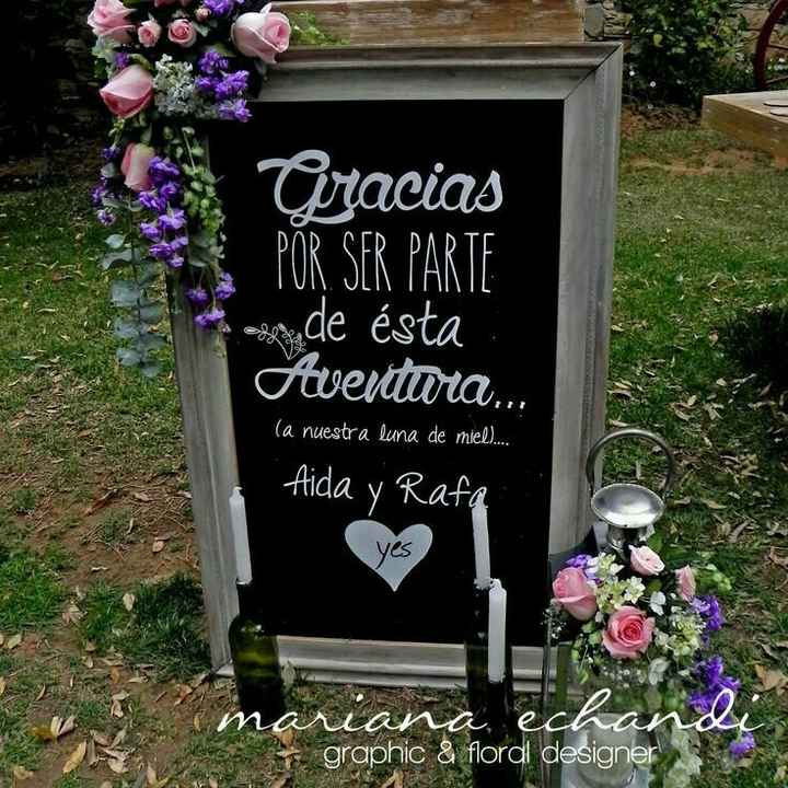 Letreros de bienvenida a la recepción. - 9