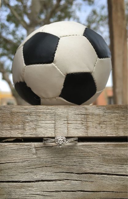 Futbol & mi anillo!! - 3