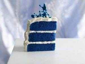 Blue velvet cake