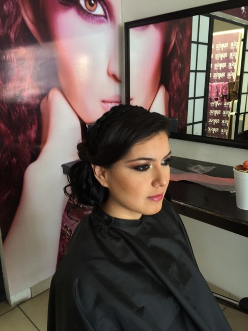 Mi prueba de peinado y maquillaje!! - 2