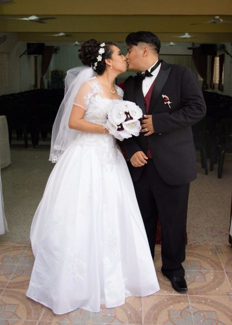  Salida de la iglesia