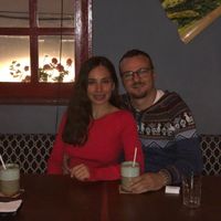 ¿Eres nueva en la comu? ¡Te regalamos un CALENDARIO de bienvenida! 📅🎁🤍 - 1